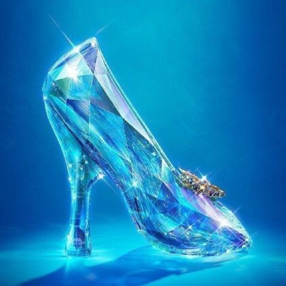 Cinderella's Glass Slipper Artisan Designed & Made - Picture 7 of 8